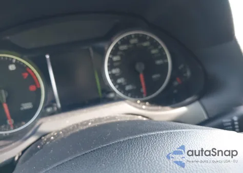 2010 Audi Q5 3.2 Premium from USA, damaged, VIN WA1LKAFP4AA014040